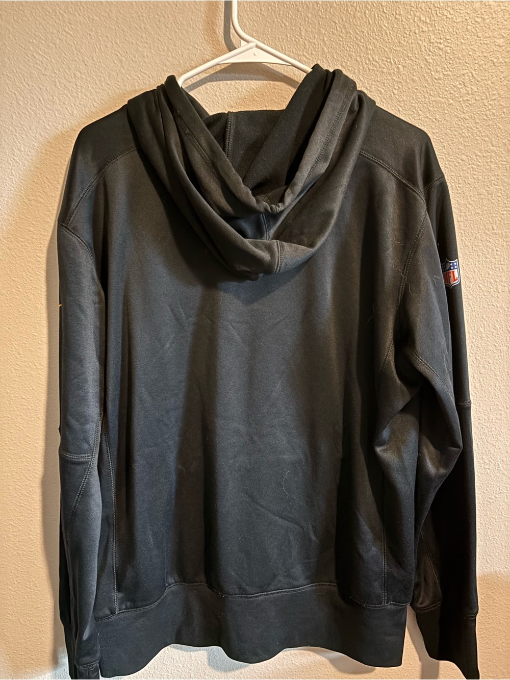 Nike Pittsburgh Steelers Black & Gold Pullover Hoodie Size M - Picture 3 of 4
